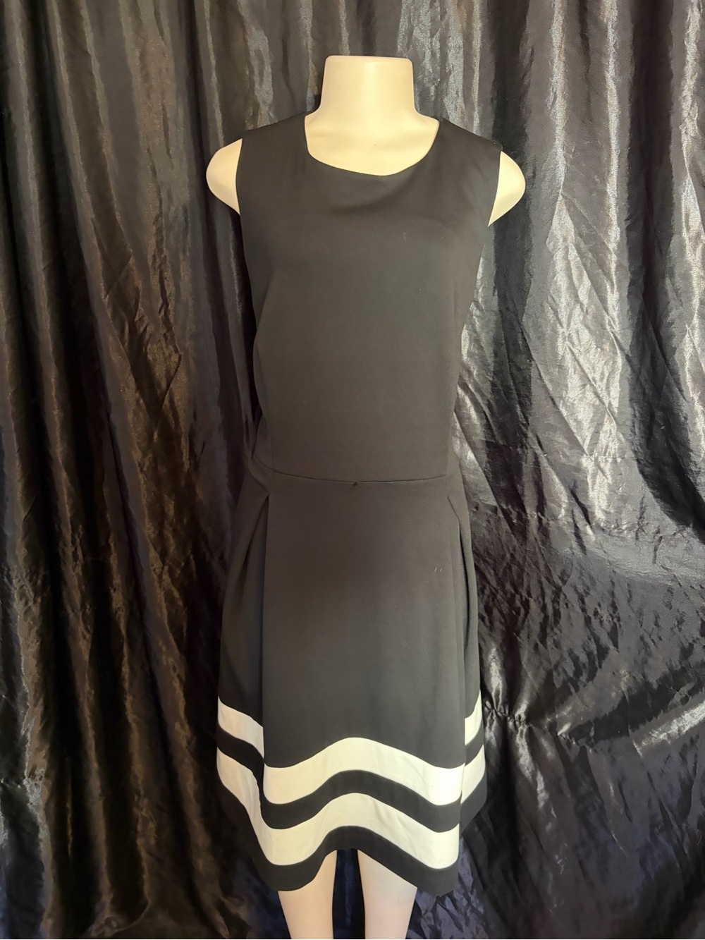 Calvin Klein Black Sleeveless A-Line Dress with White Hem Bands